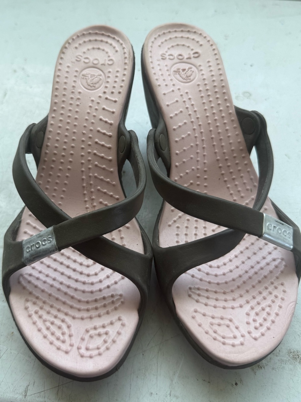 Crocs Cyprus Wedge Sandals Brown Pink Comfort Heels Women’s Size 7 - Picture 4 of 11